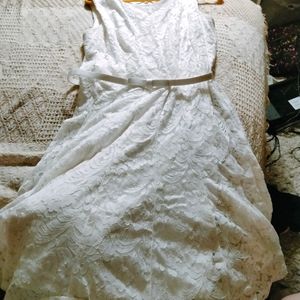 Cb white size 8 cocktail dress